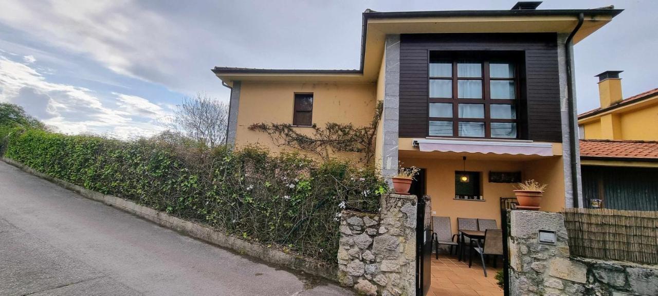 Vivienda Vacacional Villa Maruja Andrín Exteriér fotografie