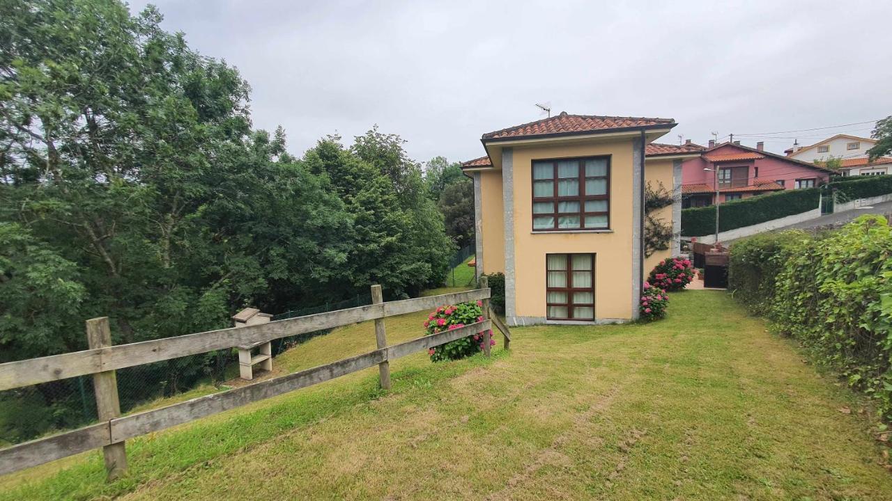 Vivienda Vacacional Villa Maruja Andrín Exteriér fotografie
